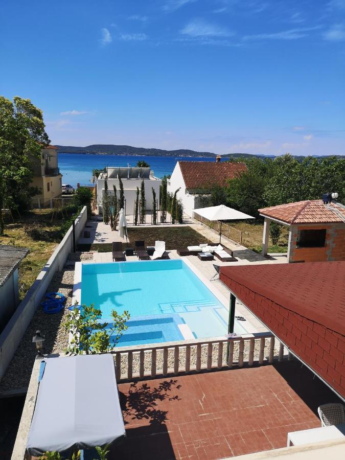 Villa Lukas Sukosan Bagian luar foto