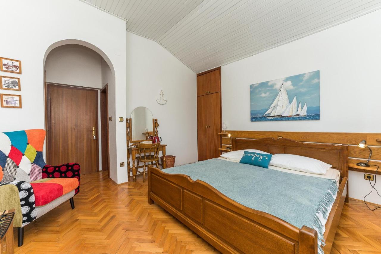 Villa Lukas Sukosan Ruang foto